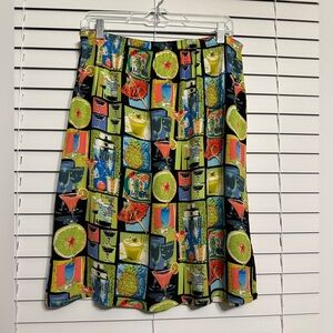 🛍️multi color weekend skirt with elastic waist size medium